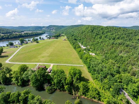 LAND - Batesville, AR