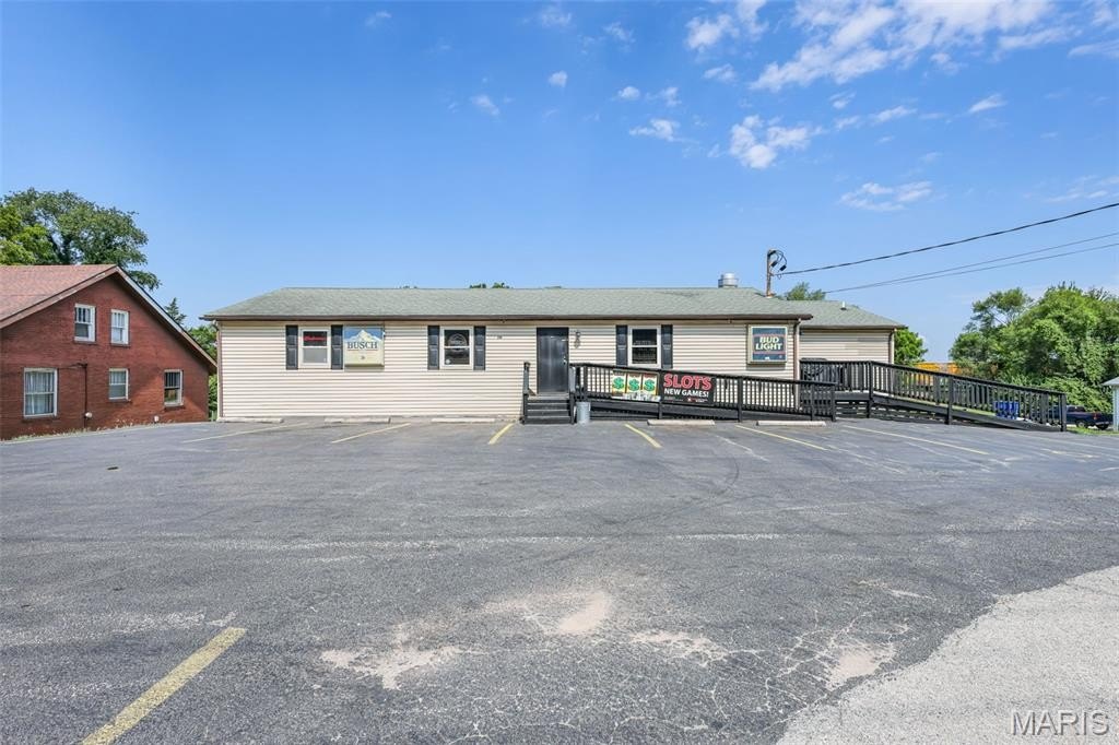 Pool Hall/Bar Restaurant For Sale