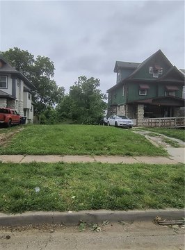 LAND - Kansas City, MO