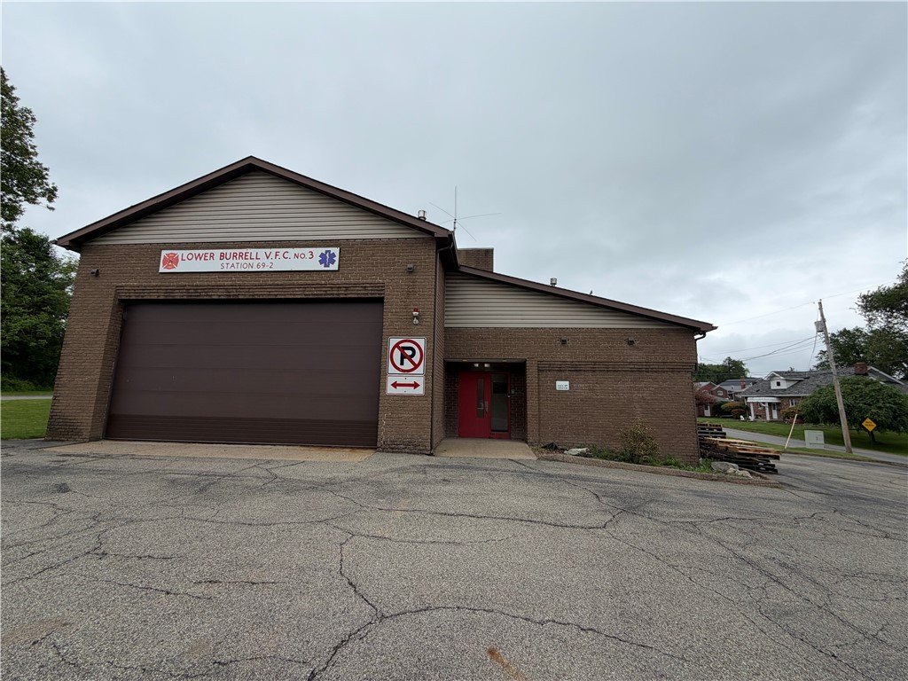 Versatile Warehouse with Office Space