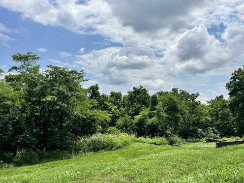 Land, Frankfort, KY