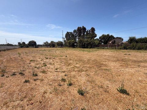 Land, Windsor, CA