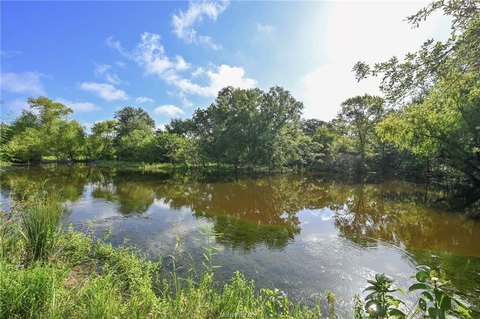 Land, Bryan, TX