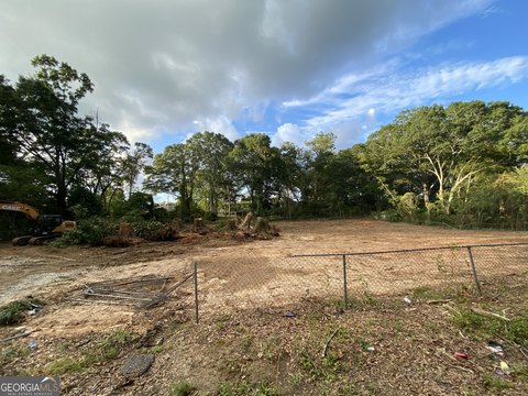 Commercial Land in Riverdale, GA