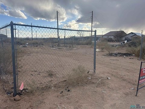 Land, Columbus, NM