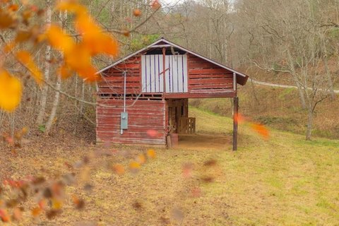 Unrestricted Land in Bryson City