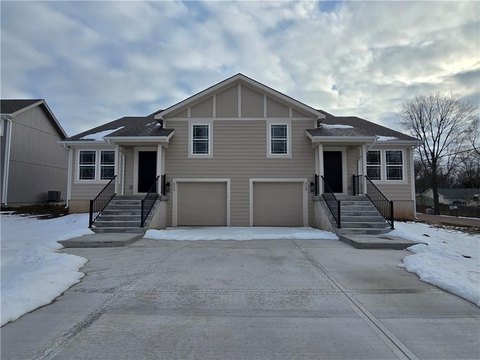 New Construction Duplex in Spring Hill