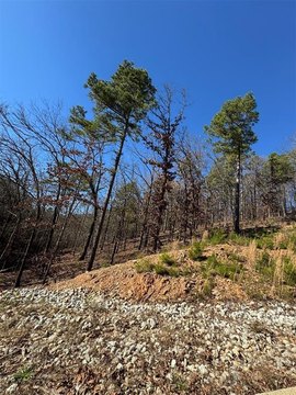 LAND - Broken Bow, OK