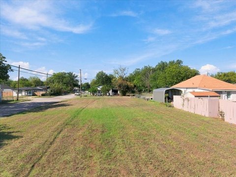 Land, Waco, TX