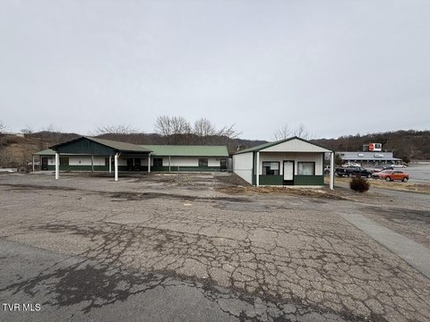 Versatile Commercial Property in Weber City
