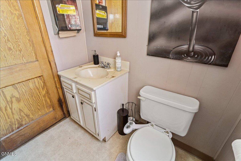 Picture 19
