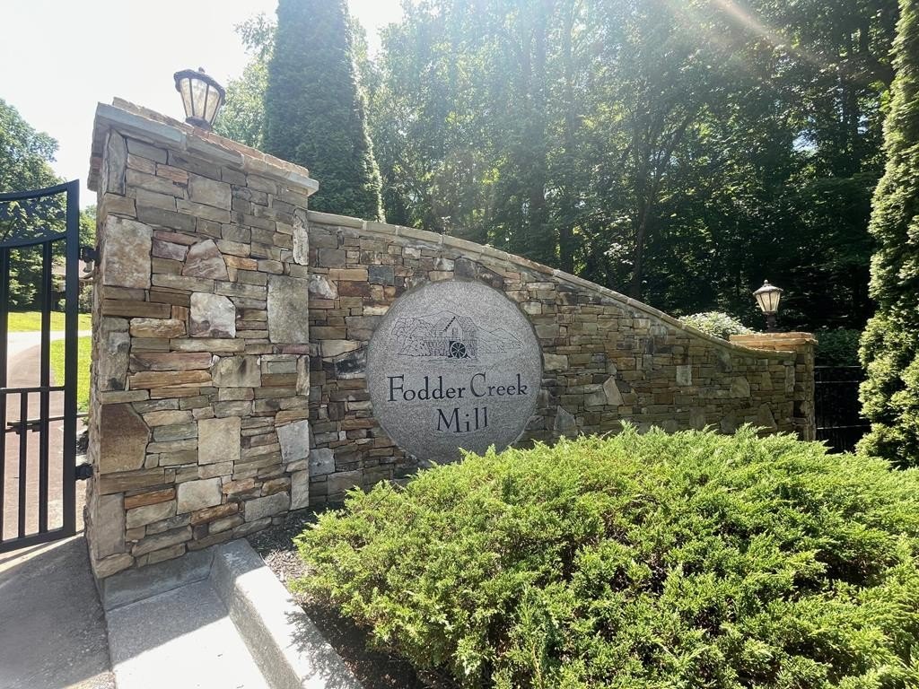 Hiawassee Vacant Lot in Gated Community