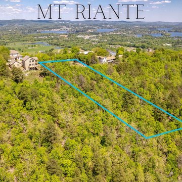 Land with Sweeping Views