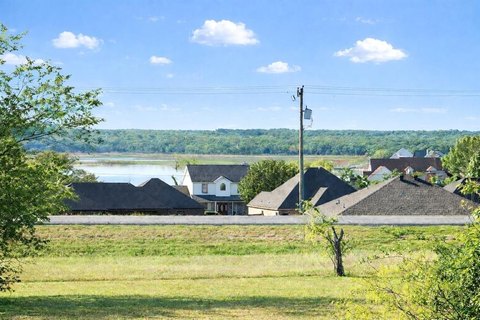 Runaway Bay Land For Sale