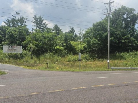 Commercial Land in Cedar Bluff