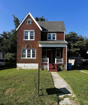 Brick Duplex with Storage