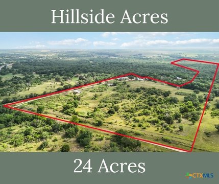 Unrestricted Land with Three Homes