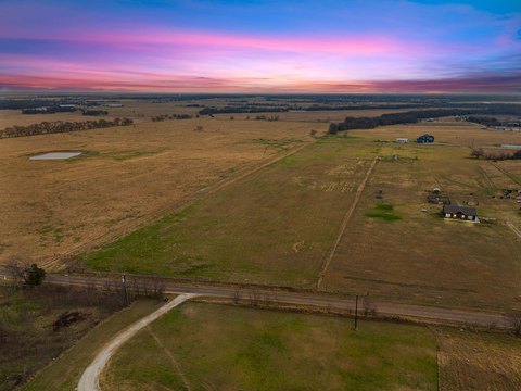 Agricultural Land with Hay Production