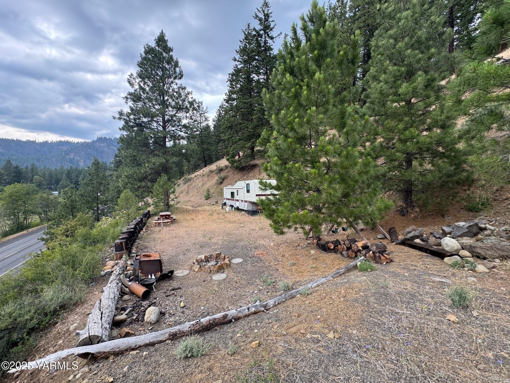 Land in Cascade Foothills
