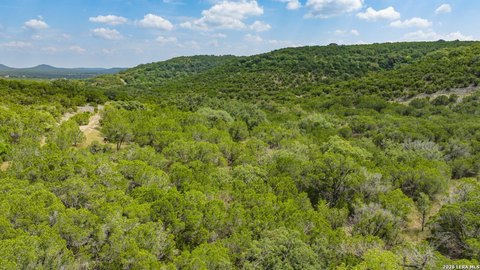 Land, Helotes, TX