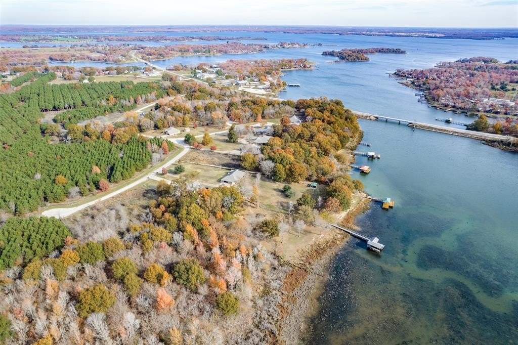 Lakefront Lot in Alba, Texas