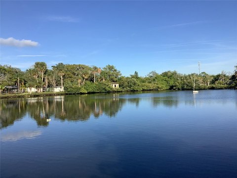Waterfront Residential Peninsula Lot
