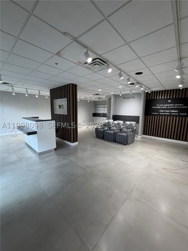 Renovated First-Floor Wellness Condo