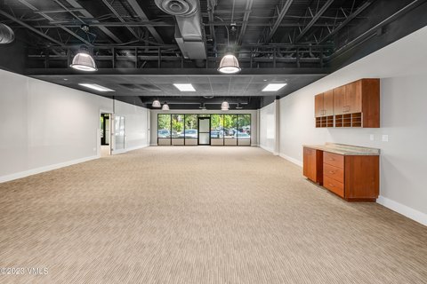 Avon Retail/Office Space Available