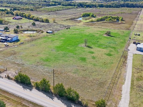Country Farmstead Parcel with Valley Views