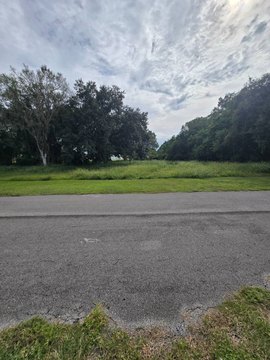 Land, Okeechobee, FL