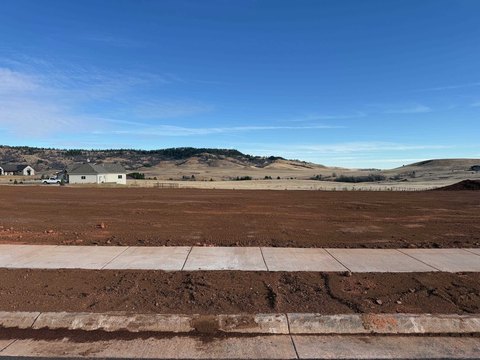 Residential Lot with Scenic Views
