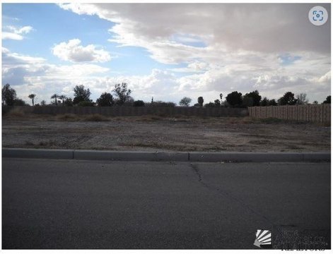 Residential Land in Yuma, AZ