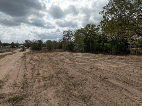 Unrestricted Land in Cedar Creek