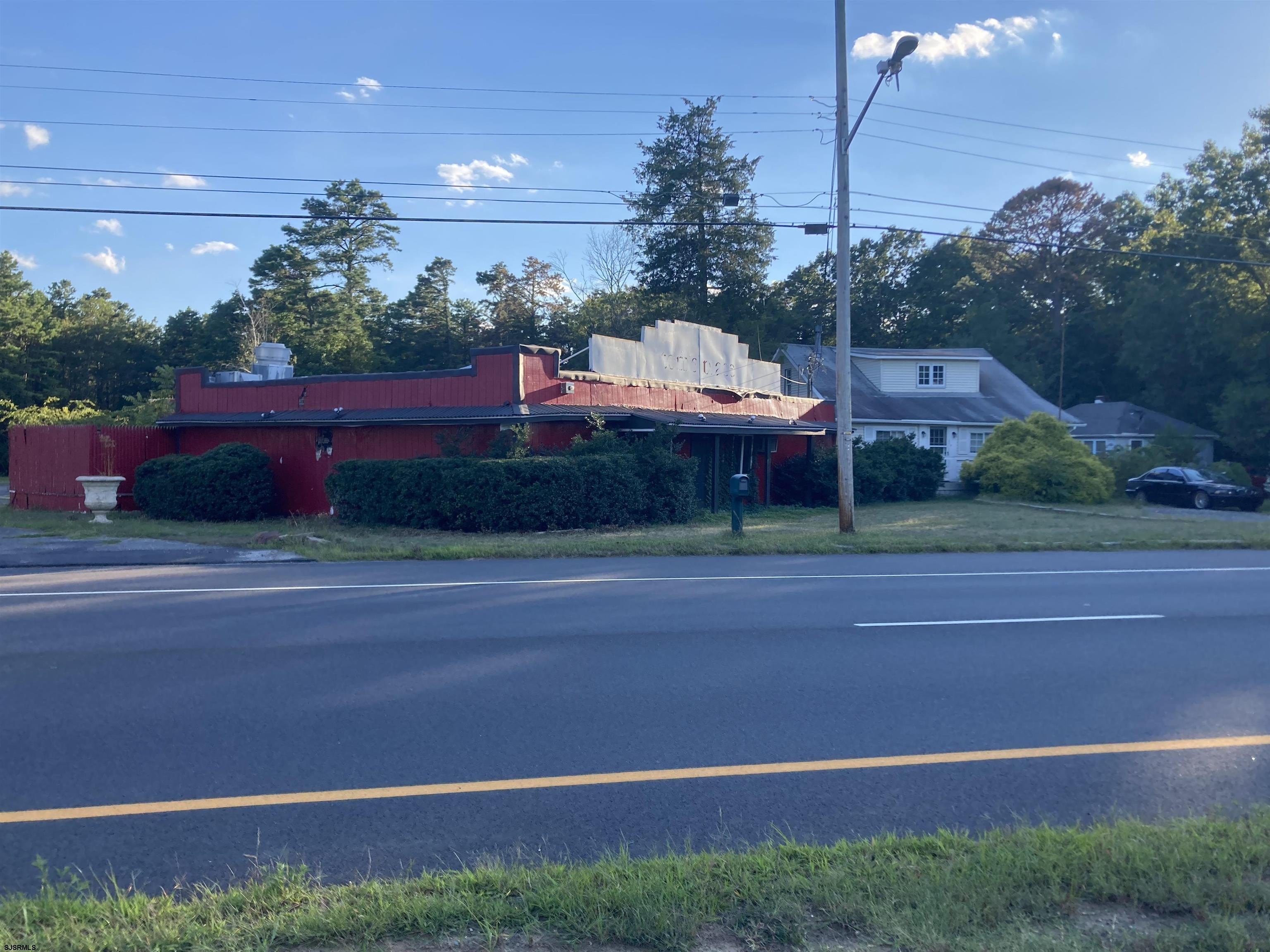 Restaurant/Bar Opportunity in Egg Harbor