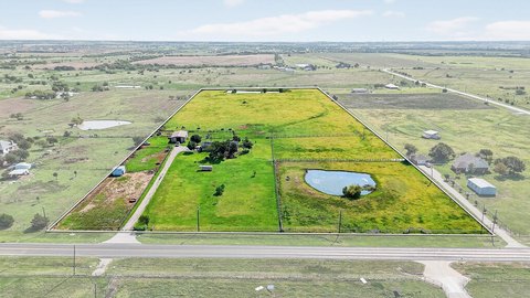 Acreage with Major Thoroughfare Frontage