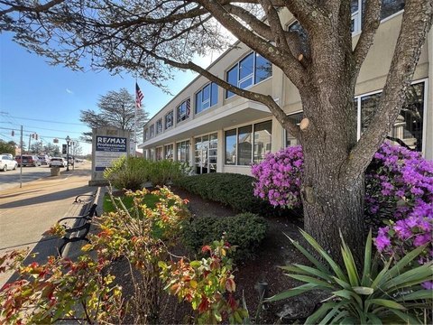 Private Office in East Greenwich