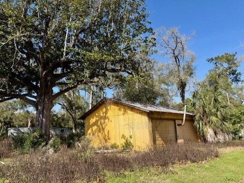 Residential Lots in Bell, Florida
