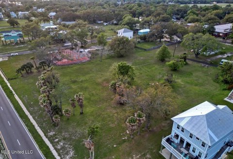 Beachfront Lot in Biloxi, MS
