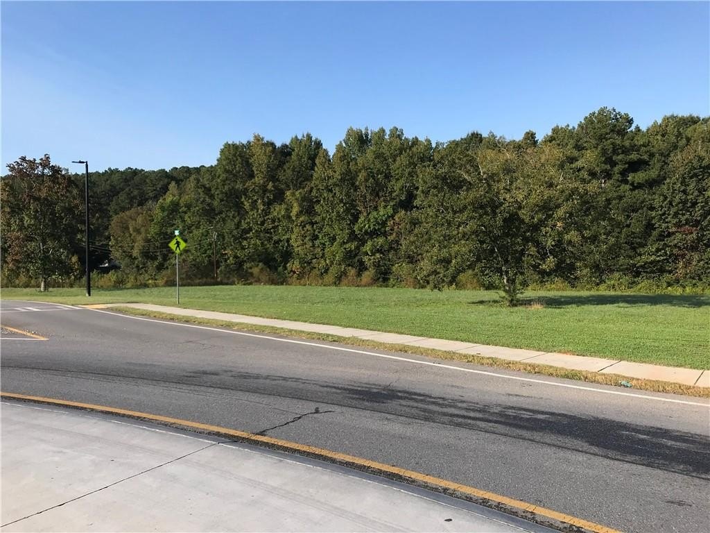 Commercial Lot in Cartersville, GA