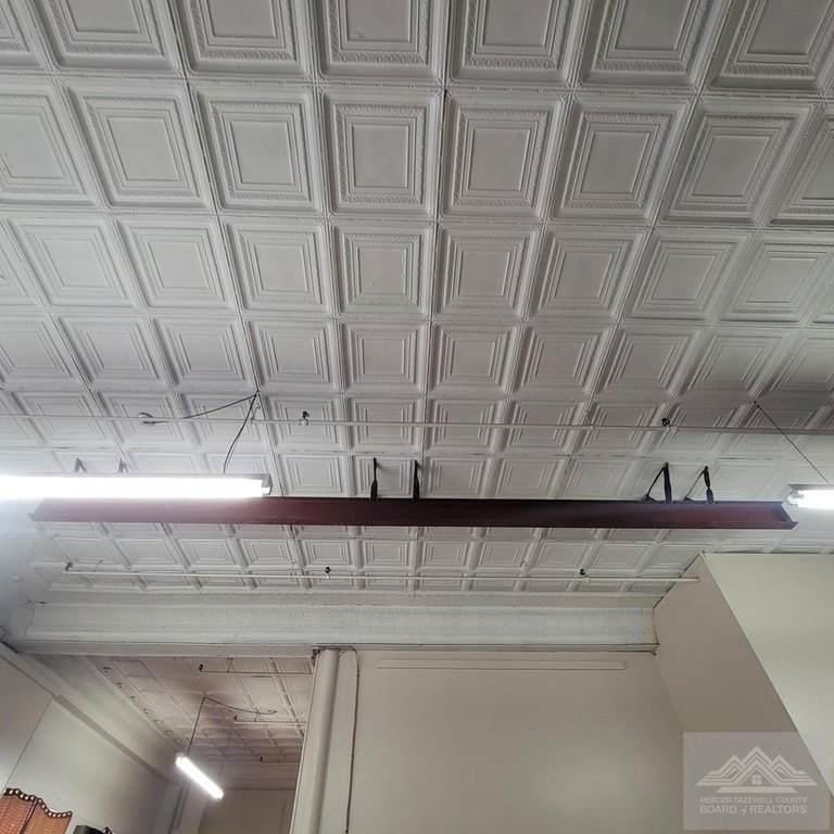 Picture 10