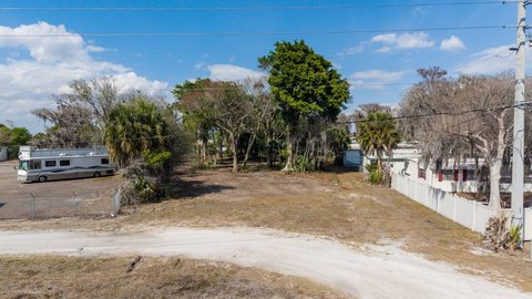 Commercial Land on Major Road
