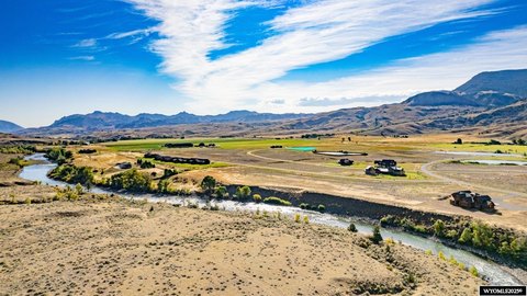Residential Land in Wapiti Valley