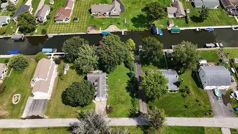 LOTS AND LAND, Cromwell, IN