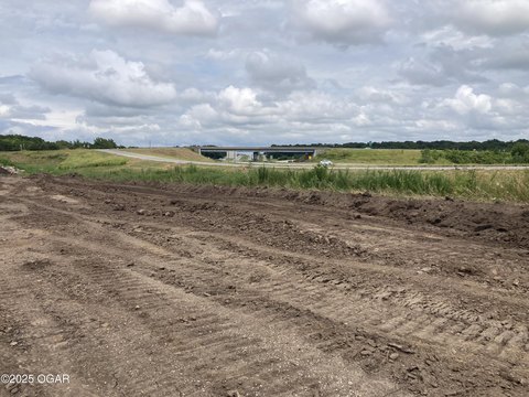 Commercial Land on Business 71