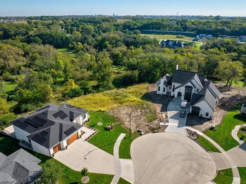 Land, Waukee, IA
