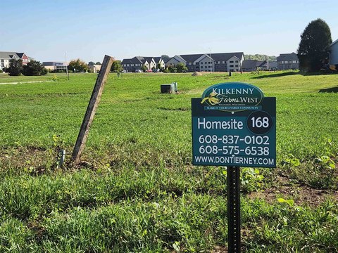 Residential Lot in Kilkenny Farms West