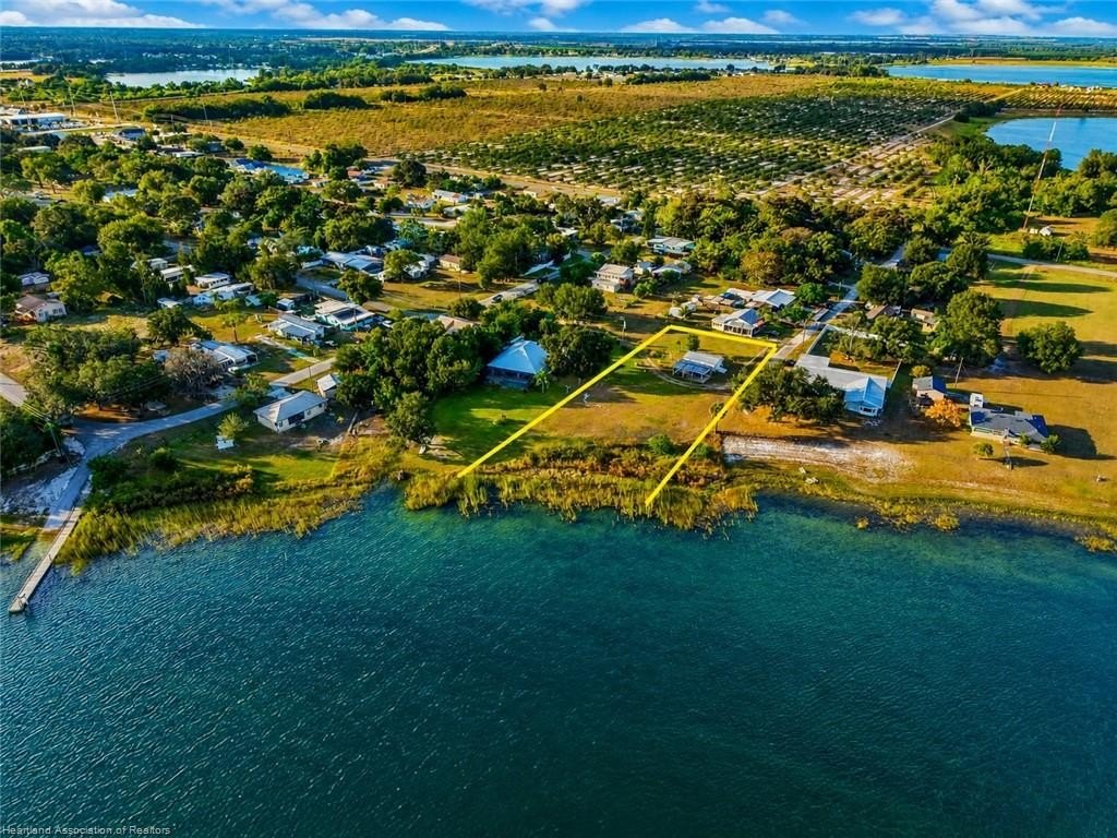 Lakefront Land in Avon Park