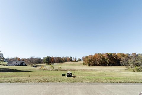 LAND - Benton, KY