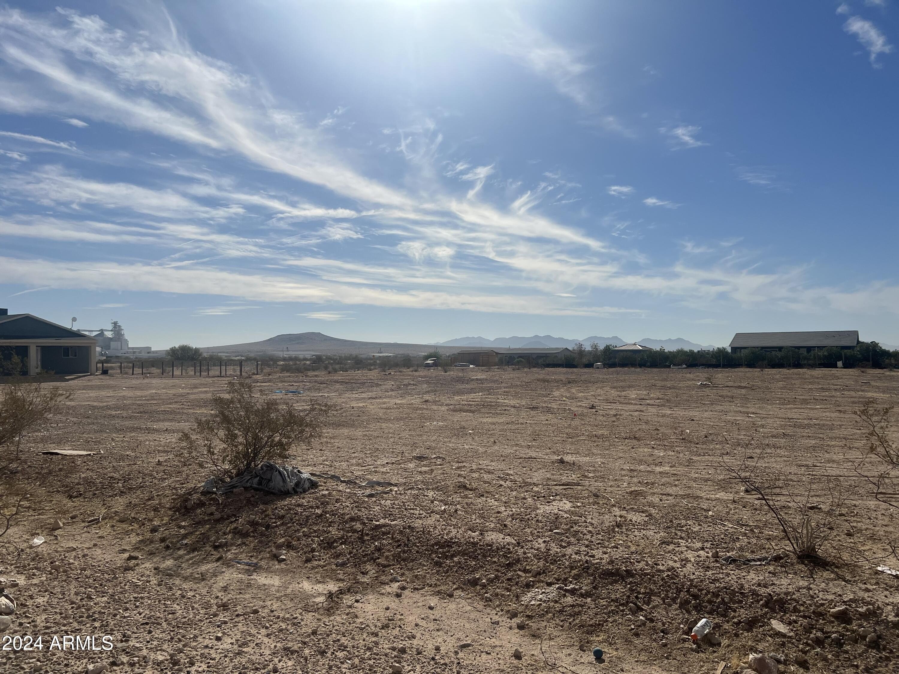 Spacious Lot in Tonopah, AZ