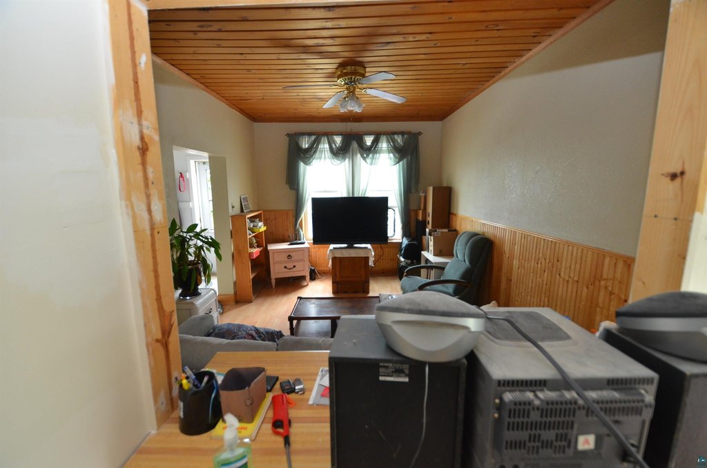 Picture 23